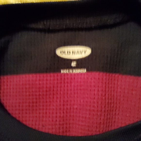 Old Navy Thermal Boys Size 4T - Picture 2 of 3